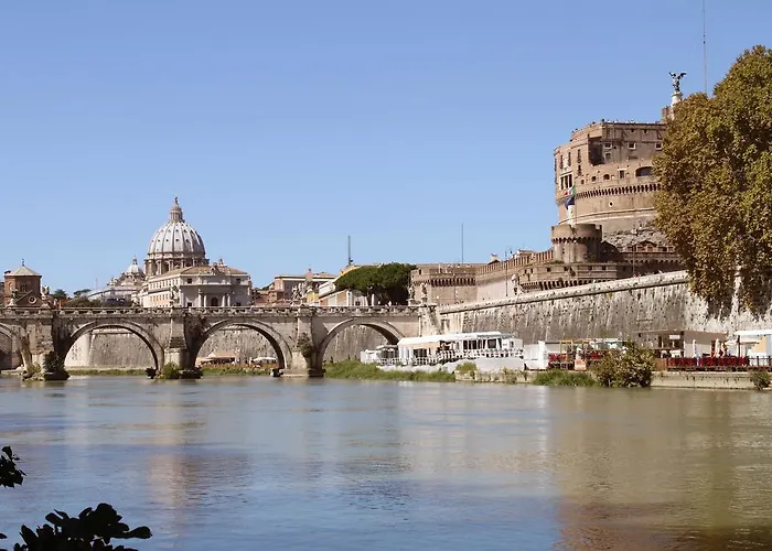 Raphael 4* Rome