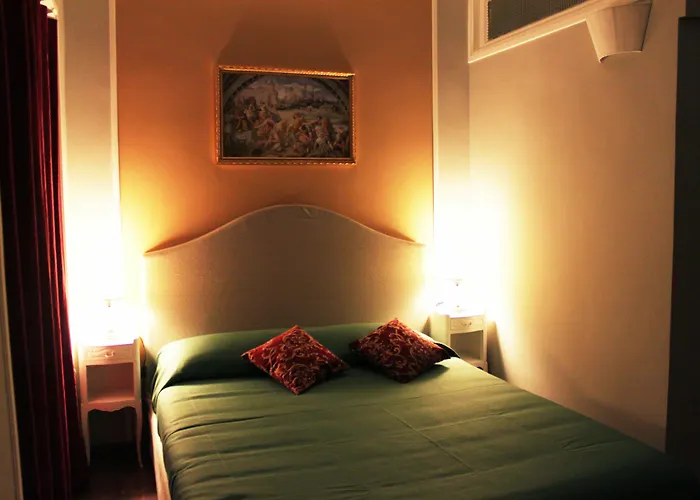 Raphael 4* Rome